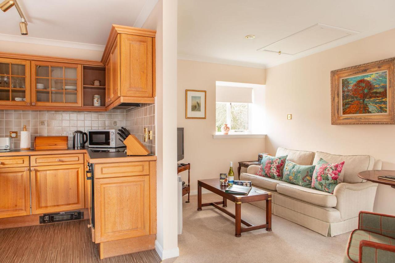 Balnagown Estates Peat Cottage Kildary Exteriör bild